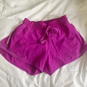 Lulu lemon size 4 tall shorts